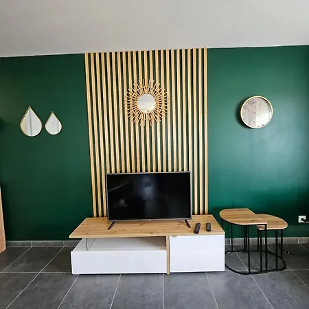 Cozy Family Apartmán Angers